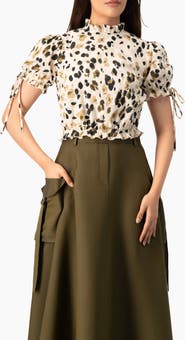 IVONNE Abstract Animal Print Crop Blouse, Puff Sleeve Ruffle Neck Top