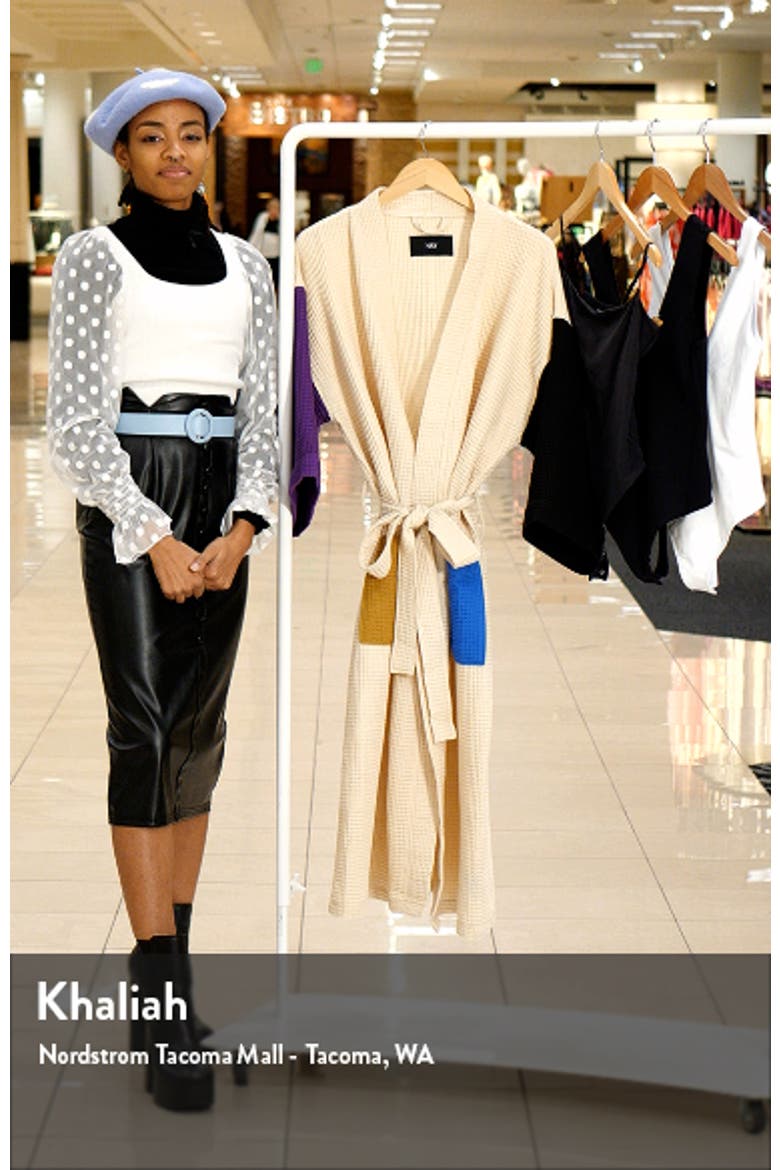 Gender Inclusive Colorblock Waffle Weave Robe video