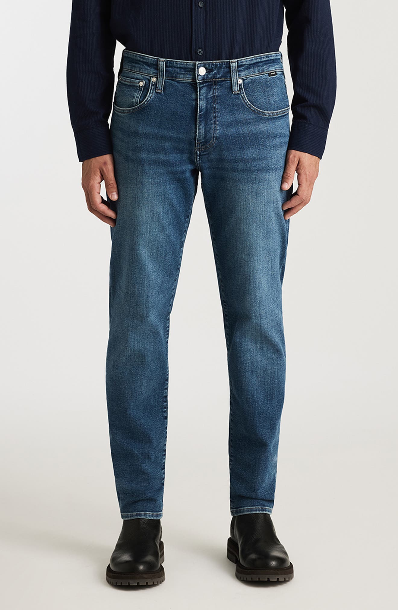 Marvin Relaxed Tapered Jeans