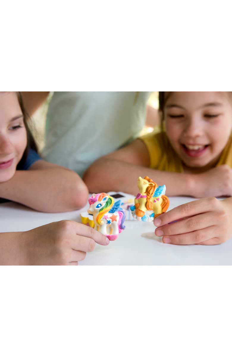 4M Mold and Paint Unicorns Craft Kit, Alternate, color, Multicolored