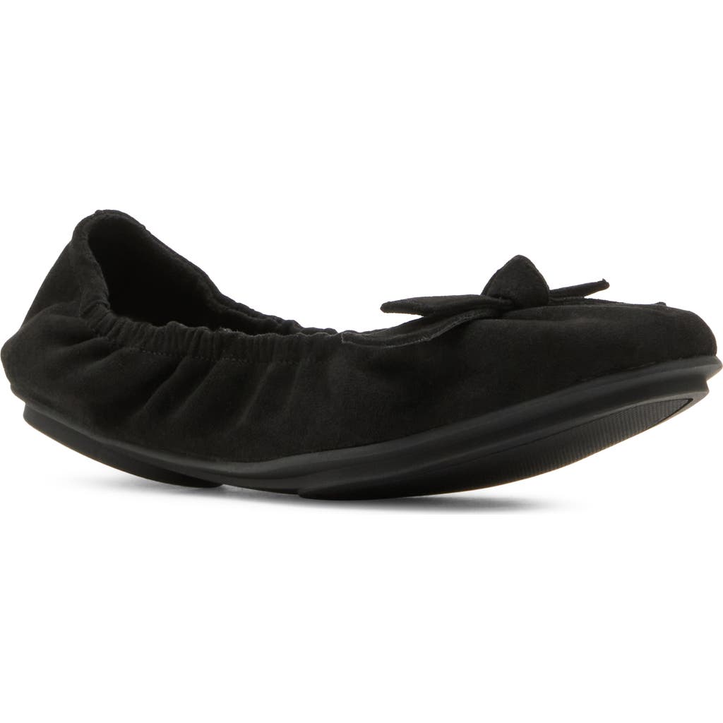 Anne Klein Charity Flat In Blk Micro Suede