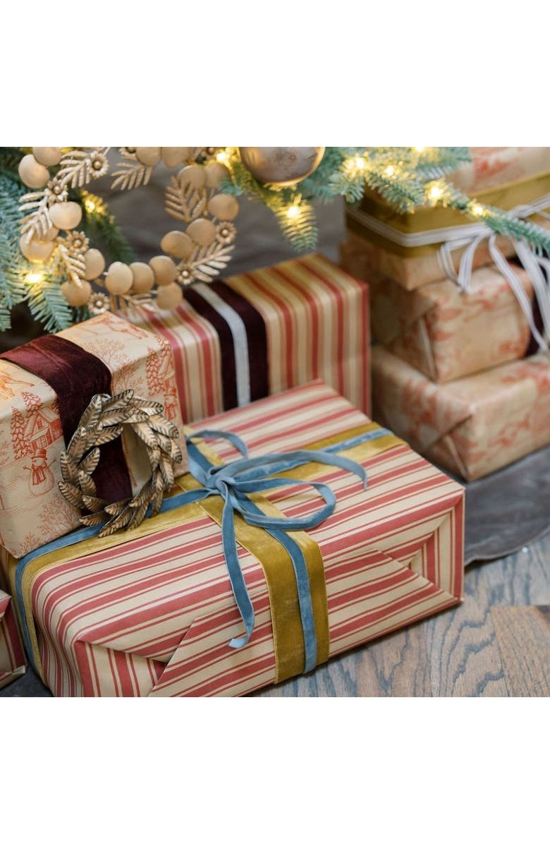 CG Hunter Narrow Hand Dyed Velvet Ribbon Dark Grey, Alternate, color, Dark Grey