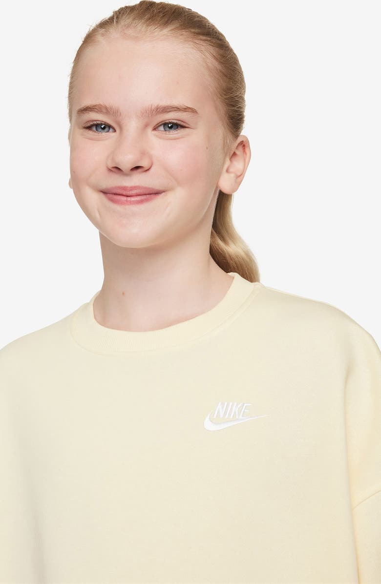 Nike Kids' Sportswear Club Fleece Crewneck Sweatshirt, Alternate, color, 047 Soft Pearl/Sft Pearl/White