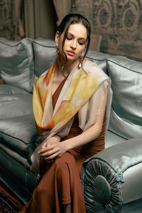 Sonia - Large Silk Scarf for Women
