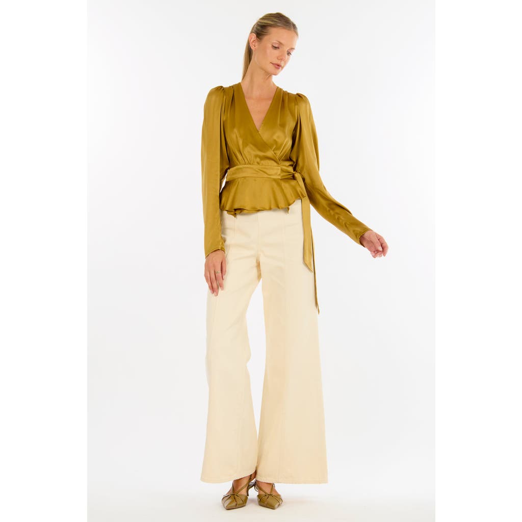 Secret Mission Hailey Top In Gold