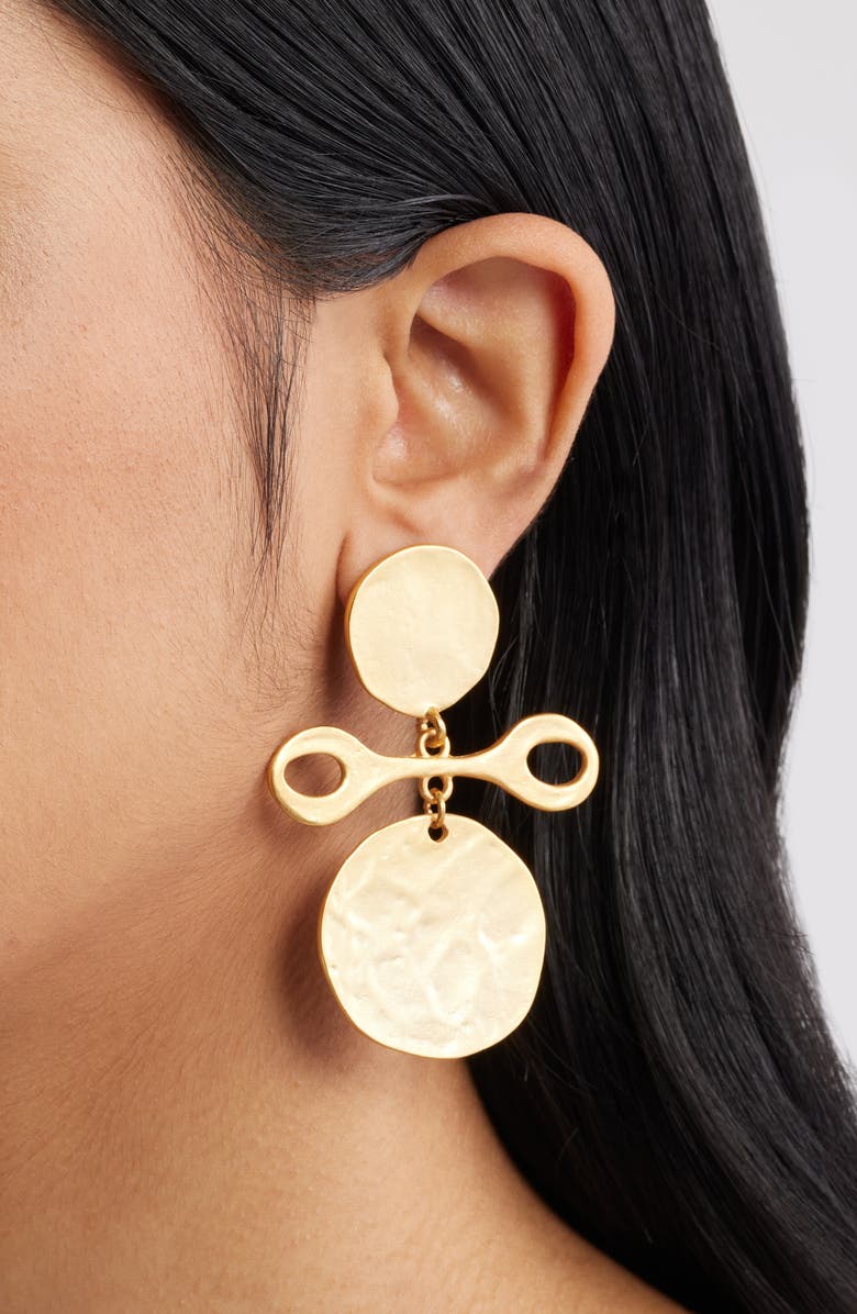 Kenneth Jay Lane Hammered Drop Earrings, Alternate, color, Satin Gold