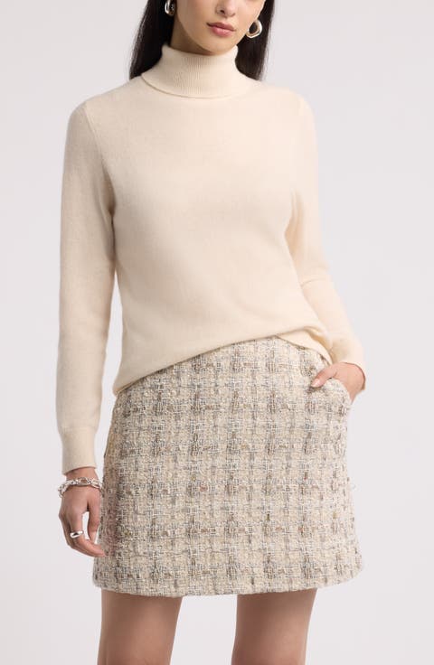 Classic Cashmere Turtleneck Sweater