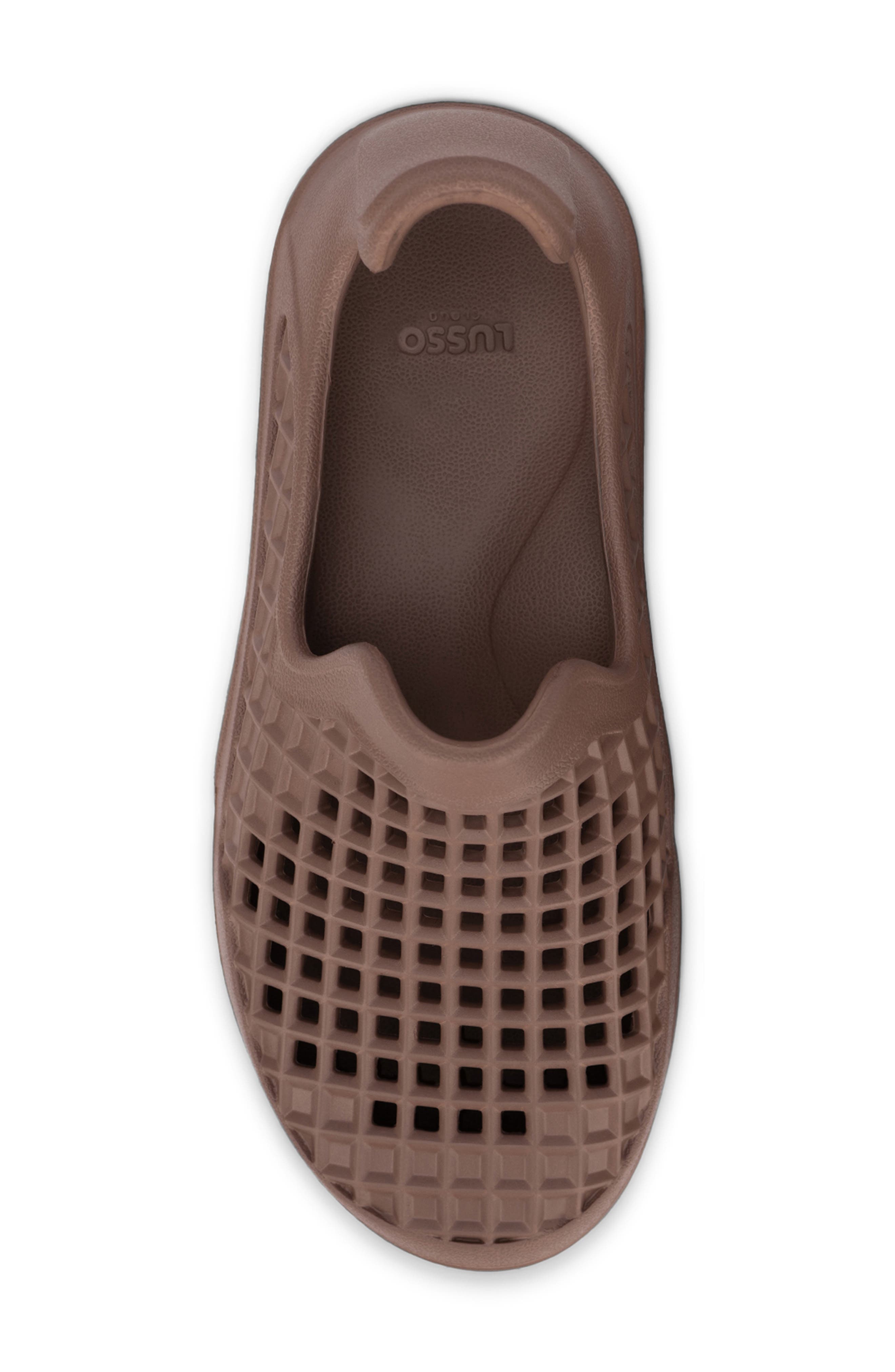 LUSSO CLOUD Scenario Waterproof Slip-On, Alternate, color, Malt