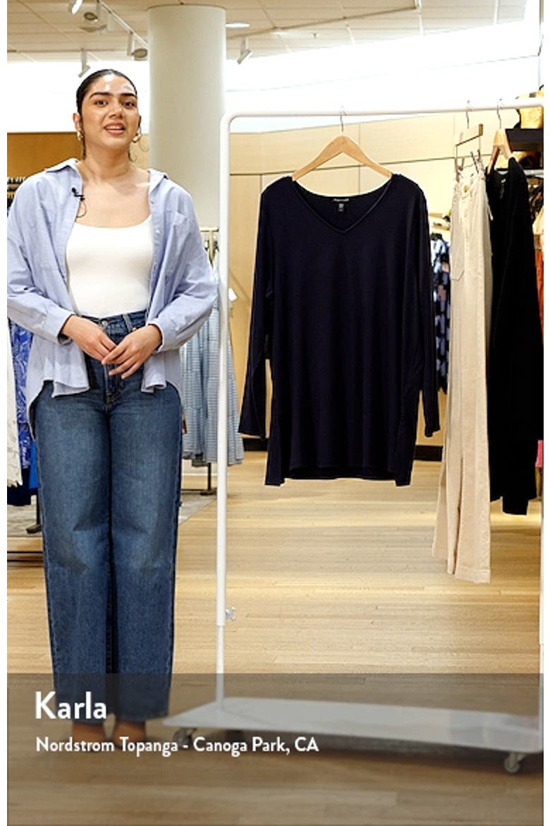 Easy V-Neck Tunic video