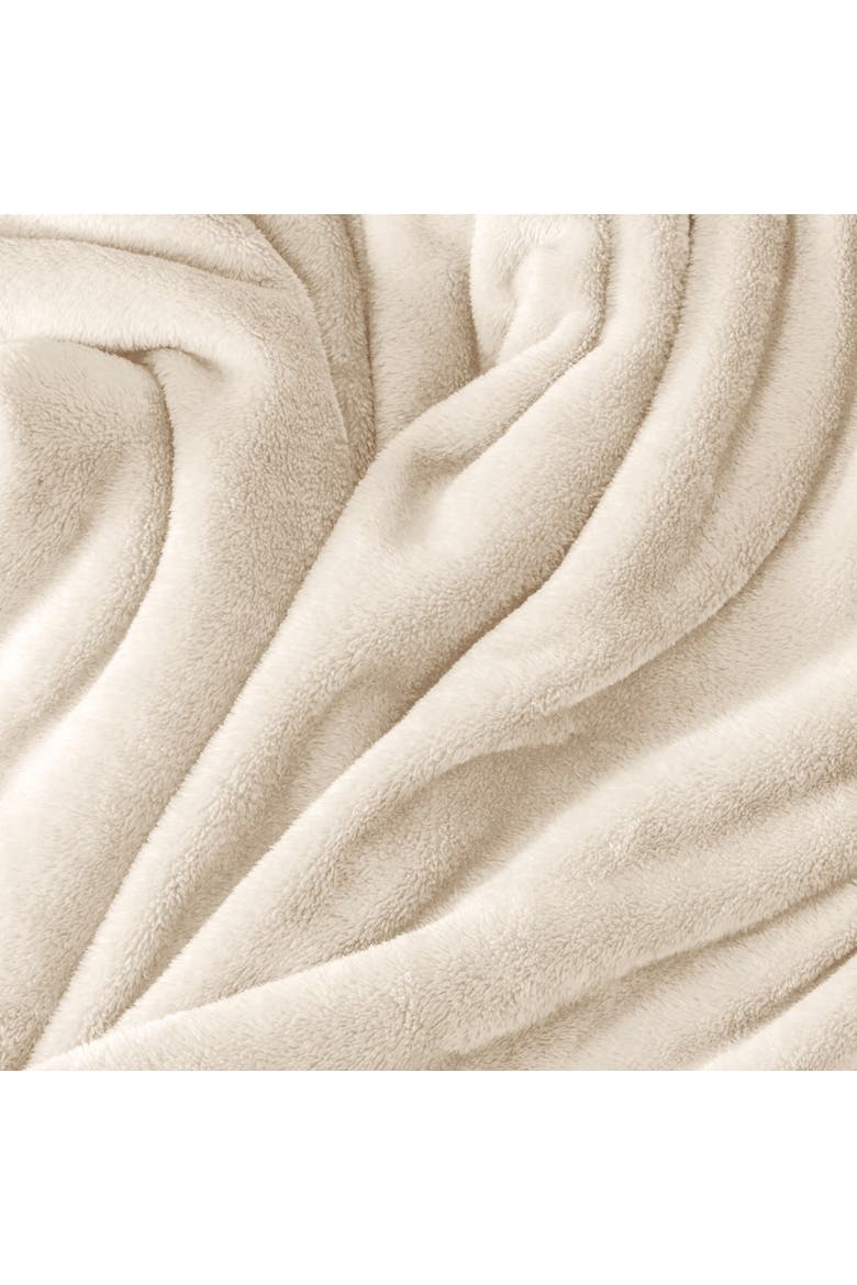 Microplush Fleece Blanket, Alternate, color, Vanilla