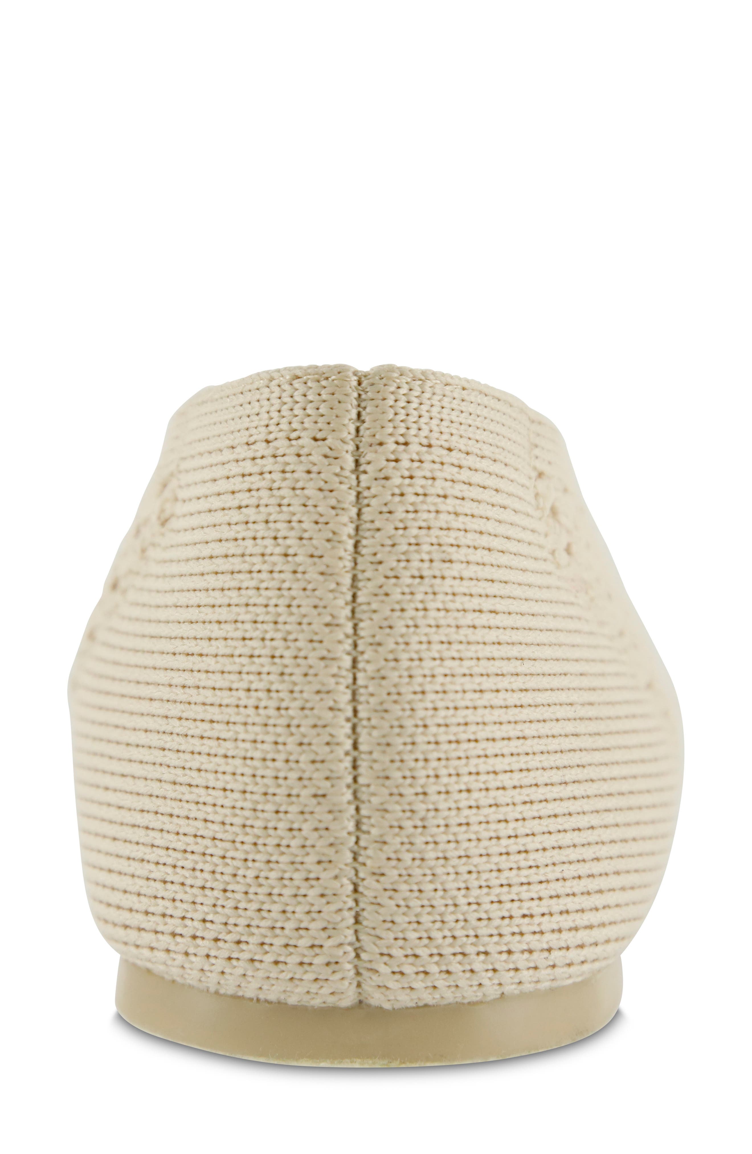 MIA Vivianne Flat, Alternate, color, 