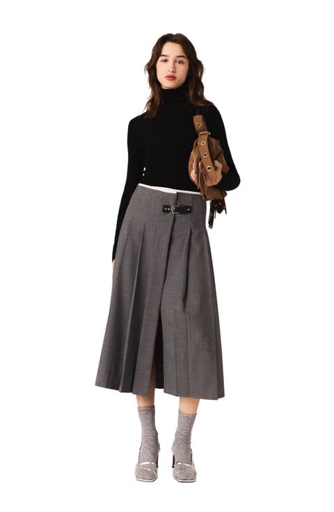 Long pleated skirt