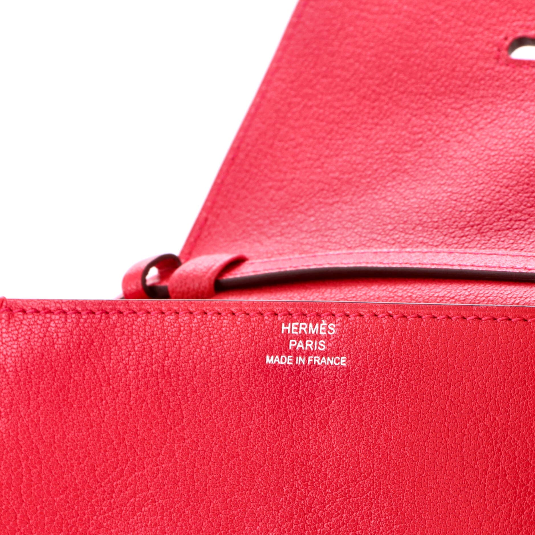 Pre-Owned Hermes Chaine d'Ancre Compact Wallet on Strap Chevre Chamkila, Alternate, color, Framboise