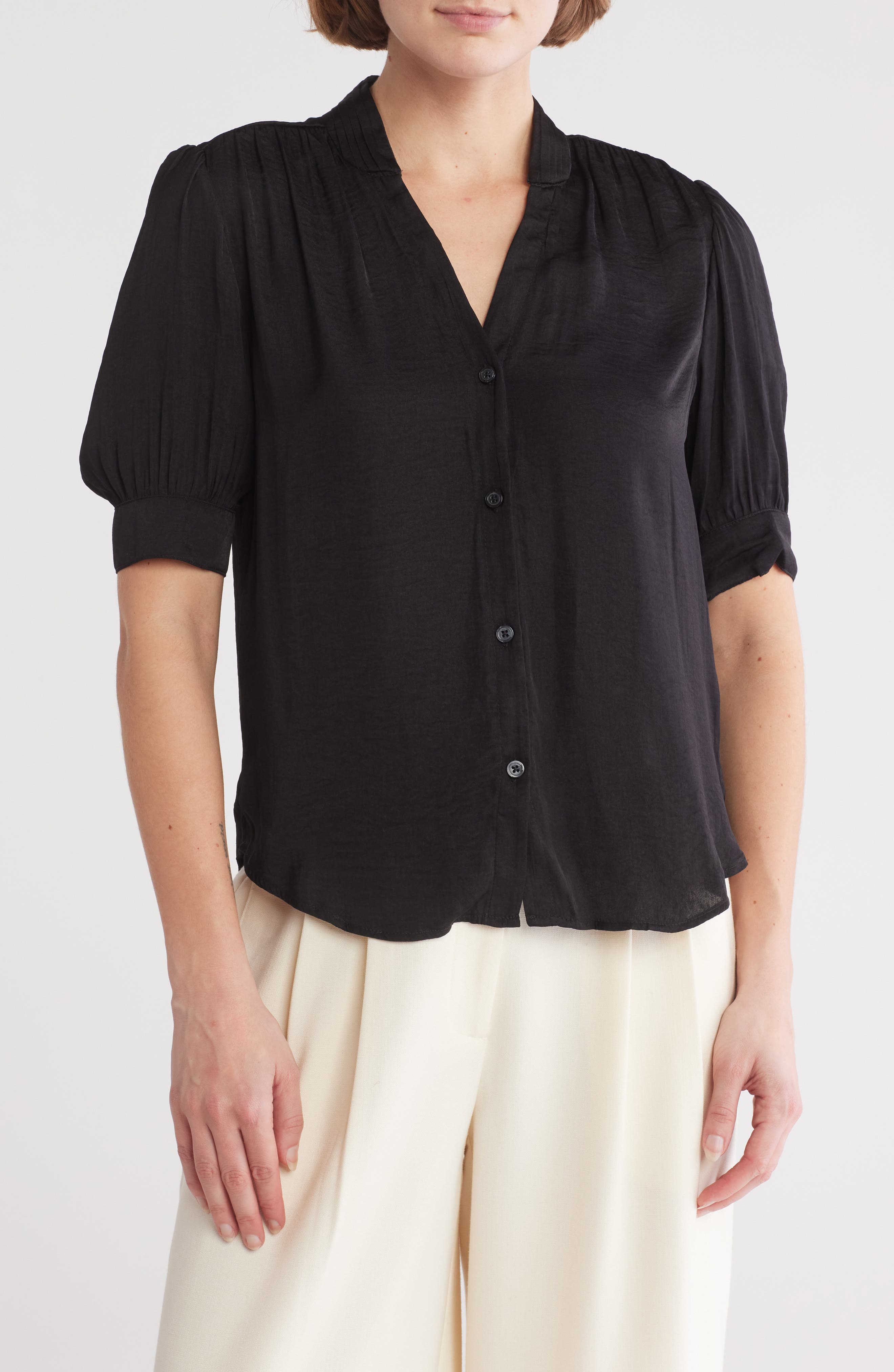 T Tahari Short Sleeve Airflow Blouse