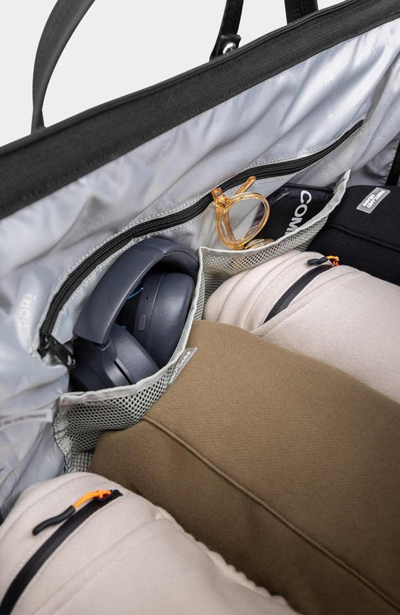 Portland Gear Cascade Duffle Bag, Alternate, color, Black