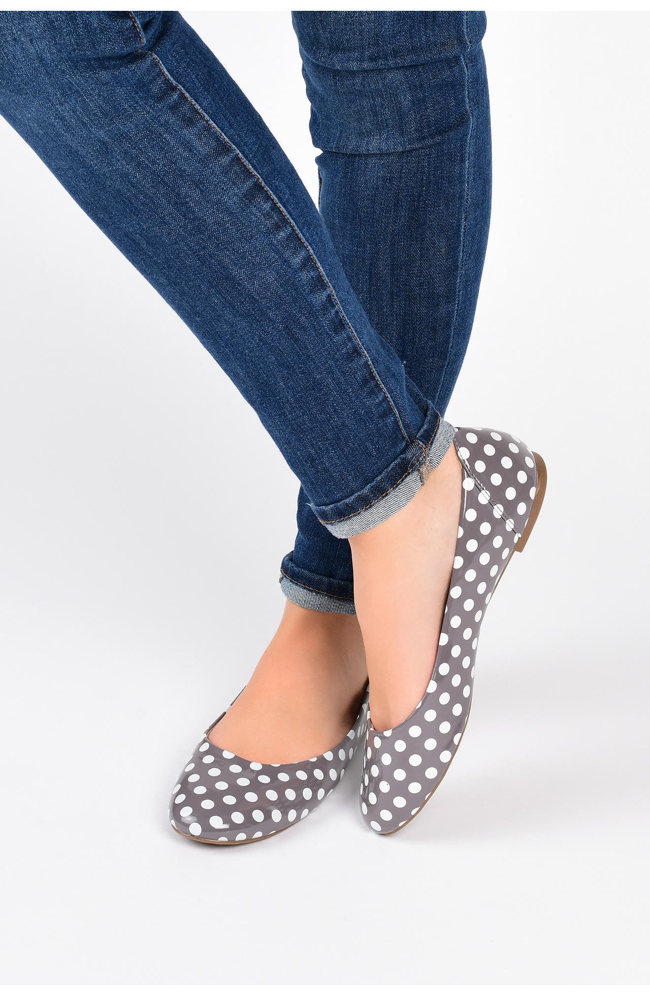 Journee Collection Kavn Flat - Wide Width, Alternate, color, Black