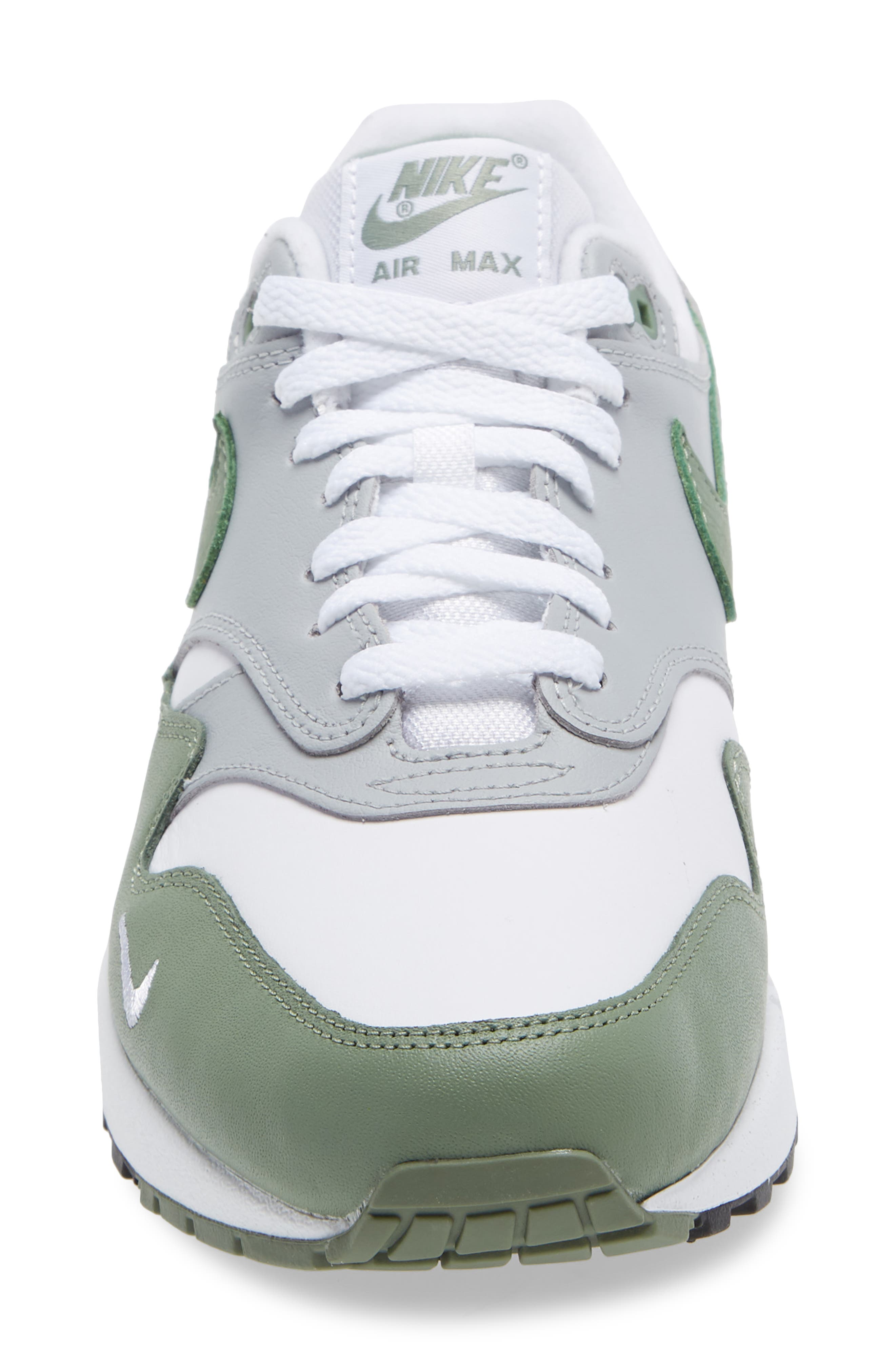 Nike Air Max 1 PRM Sneaker, Alternate, color, 