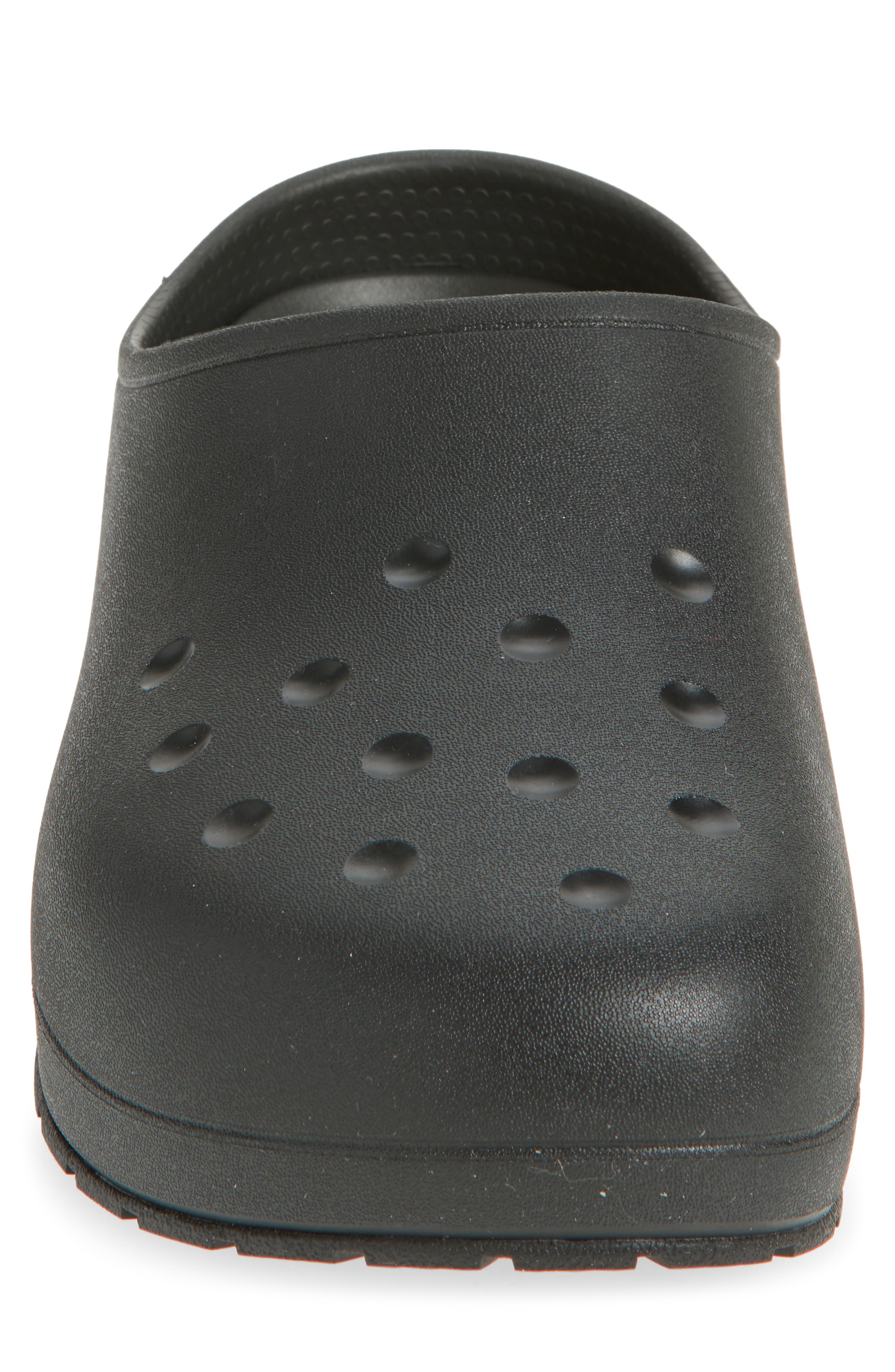 CROCS Gender Inclusive Classic Quiet Clog, Alternate, color, Black