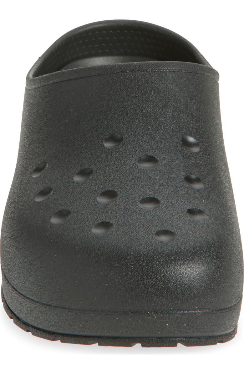 CROCS Gender Inclusive Classic Quiet Clog, Alternate, color, Black