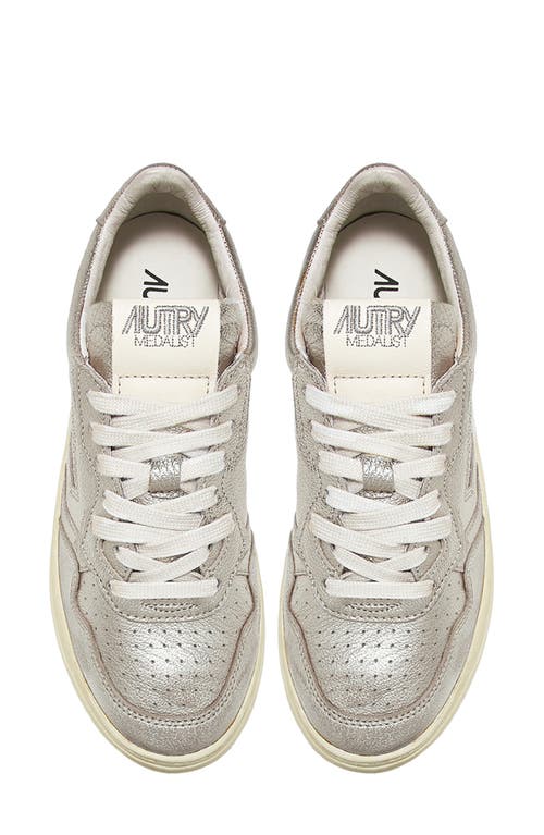 Autry Medalist Low Top Sneaker In Silver