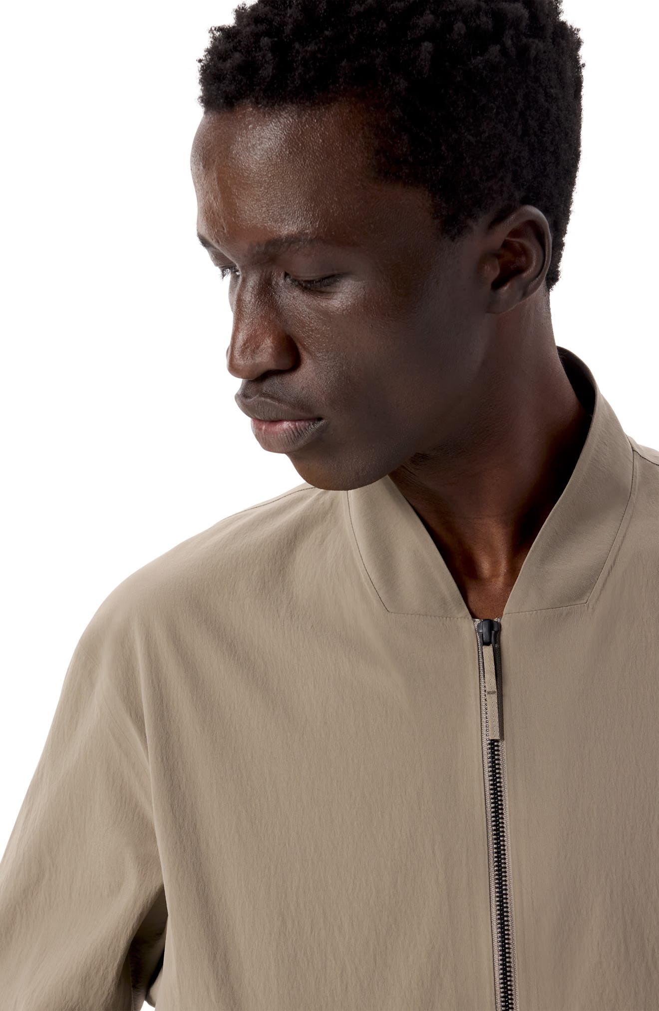 Veilance Diode Stretch Nylon Bomber Jacket — фото 7
