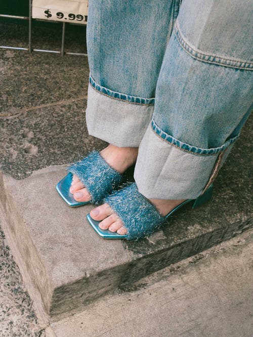 Maguire Merida Sandal In Metallic Turquoise  Blue