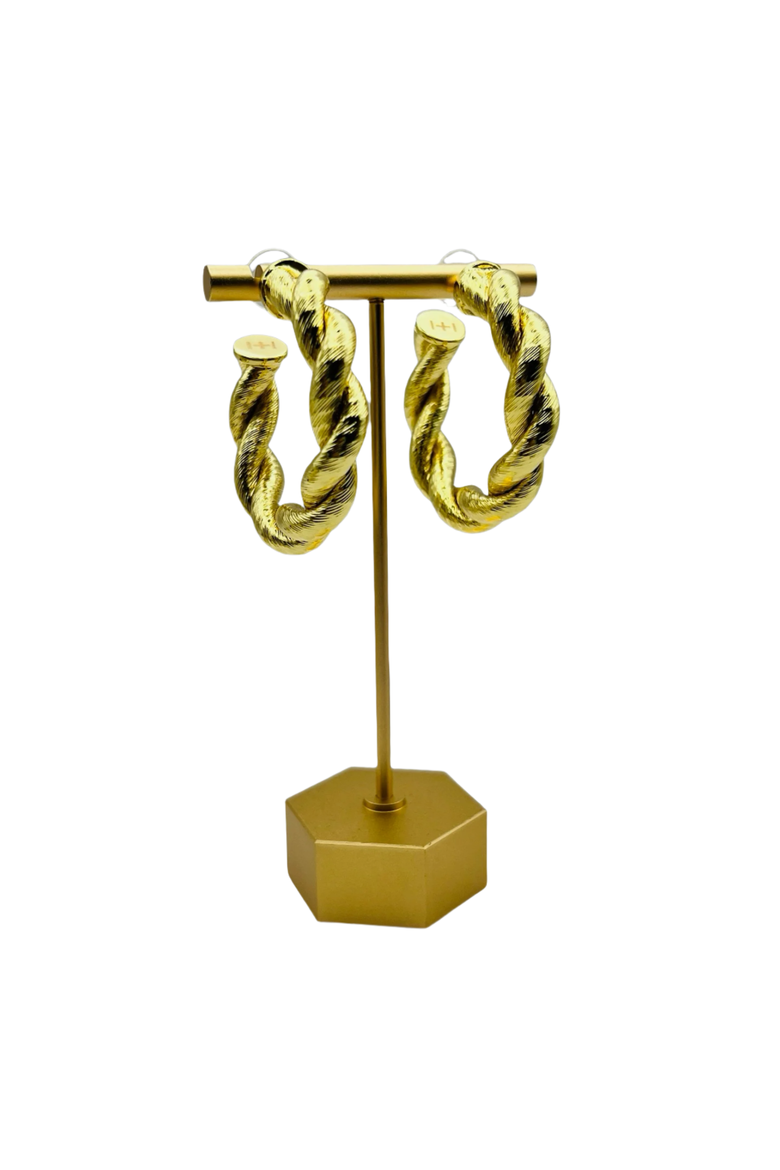 Hot Girl Hoop, Alternate, color, Gold