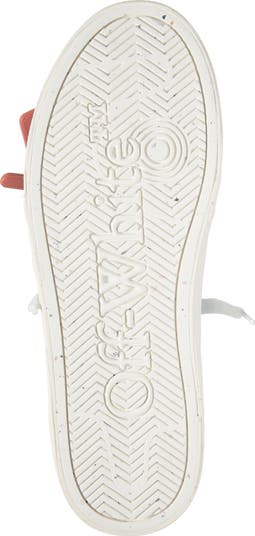 New Low Vulcanized Sneaker
