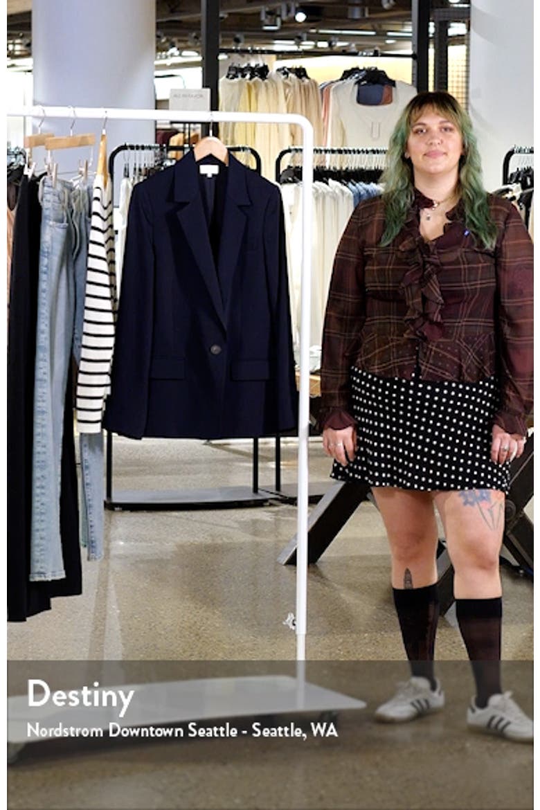 Soft Suiting Blazer video