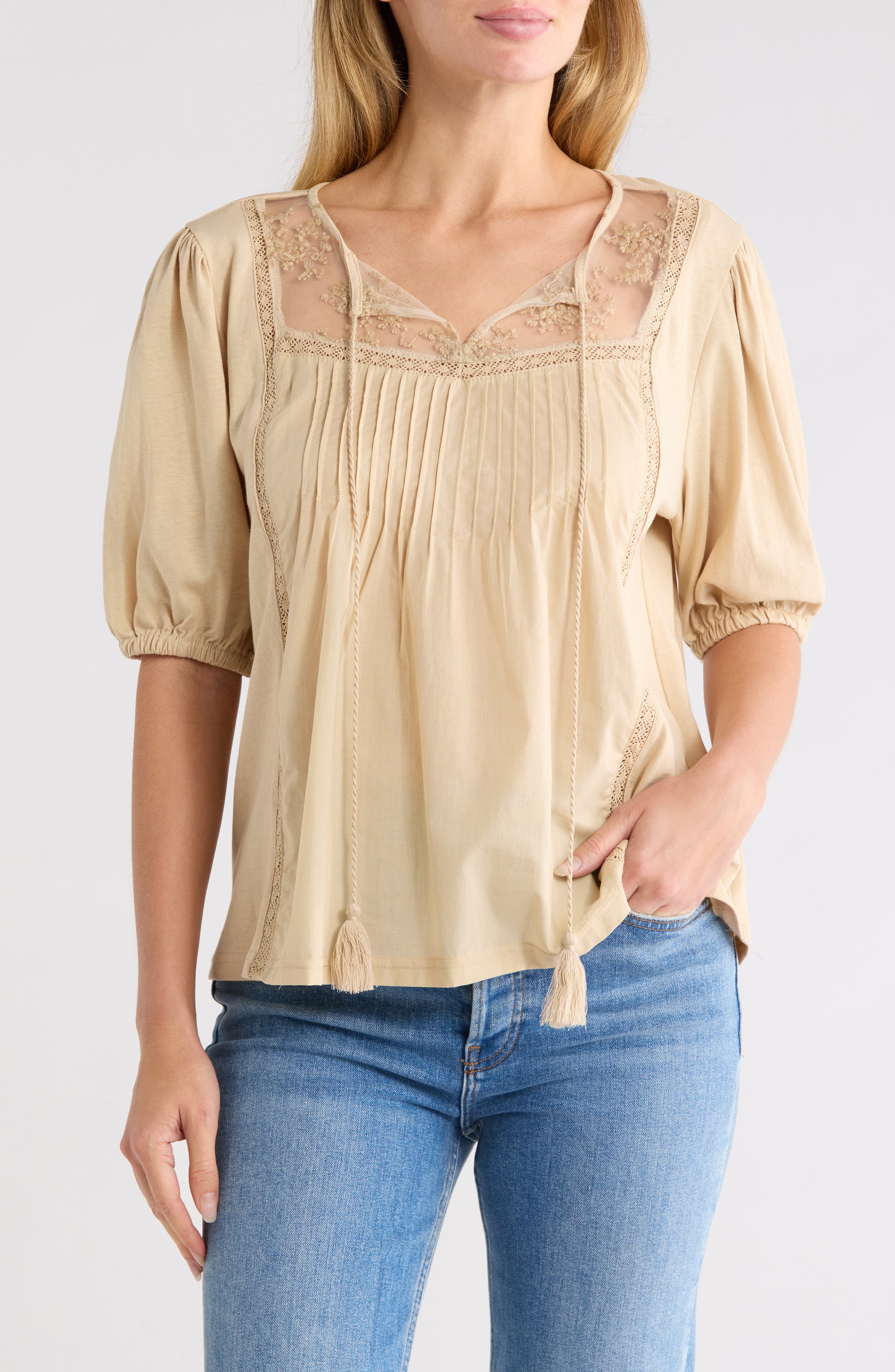 TAUPE