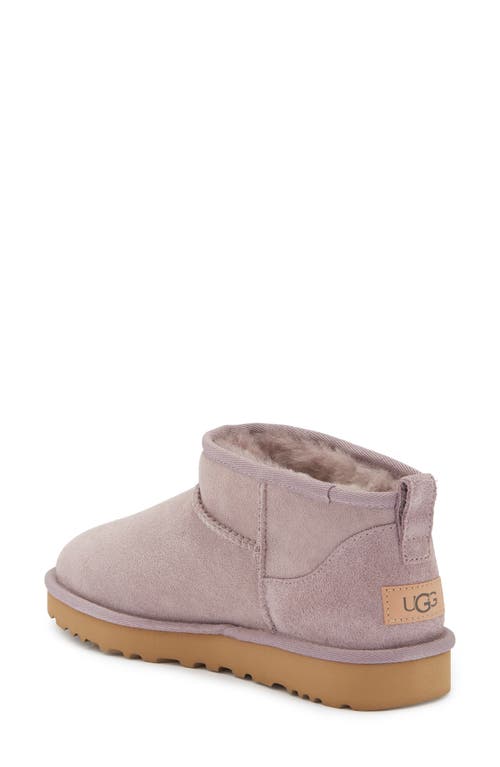 UGG(R) UGG(R) ULTRA MINI CLASSIC BOOT