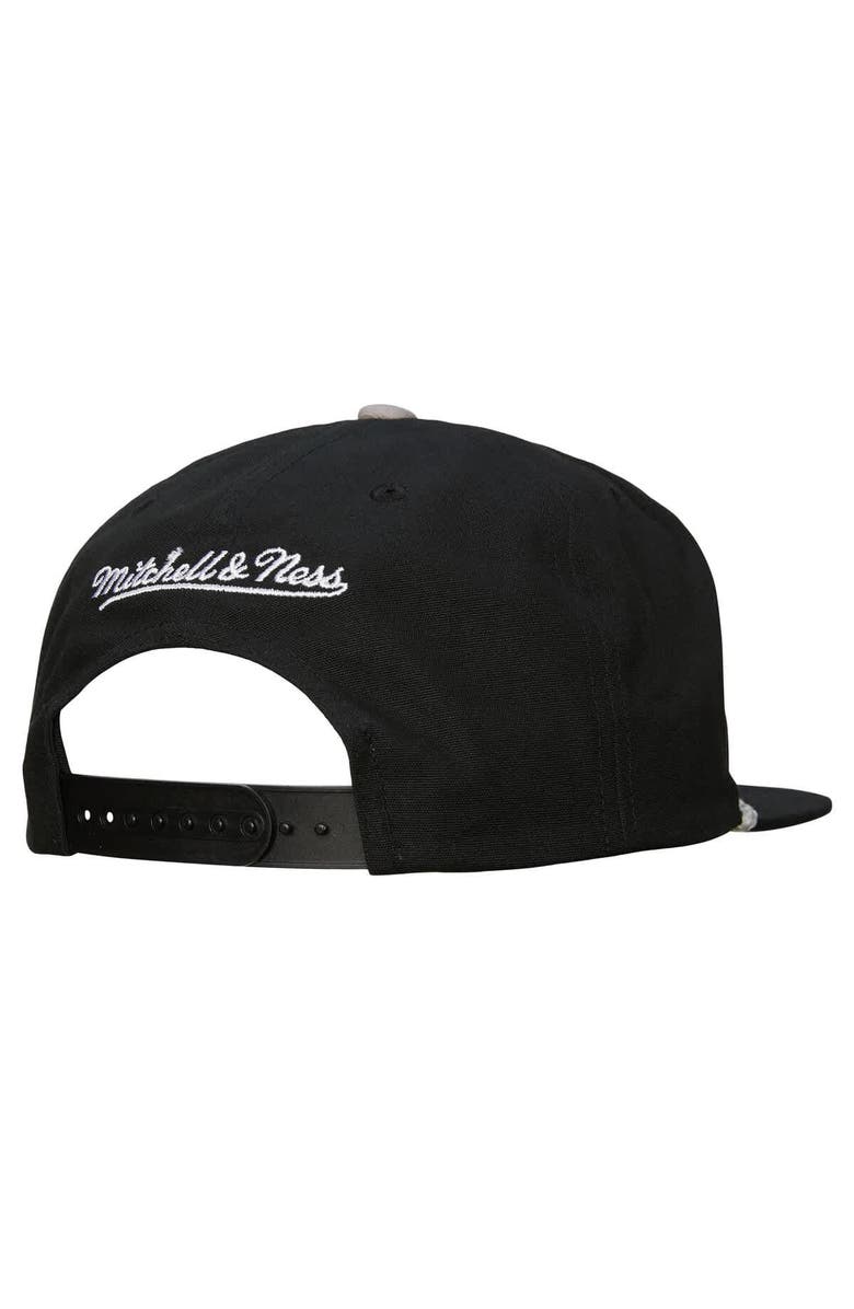 Mitchell & Ness Men's Mitchell & Ness Black San Antonio Spurs Ascend Deadstock Snapback Hat, Alternate, color, Black