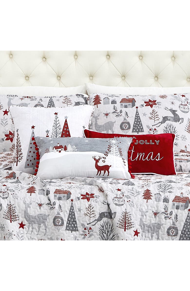 SOUTHSHORE FINE LINENS Holly Jolly Lane Oversized Holiday Quilt Set, Main, color, Holly Jolly Lane