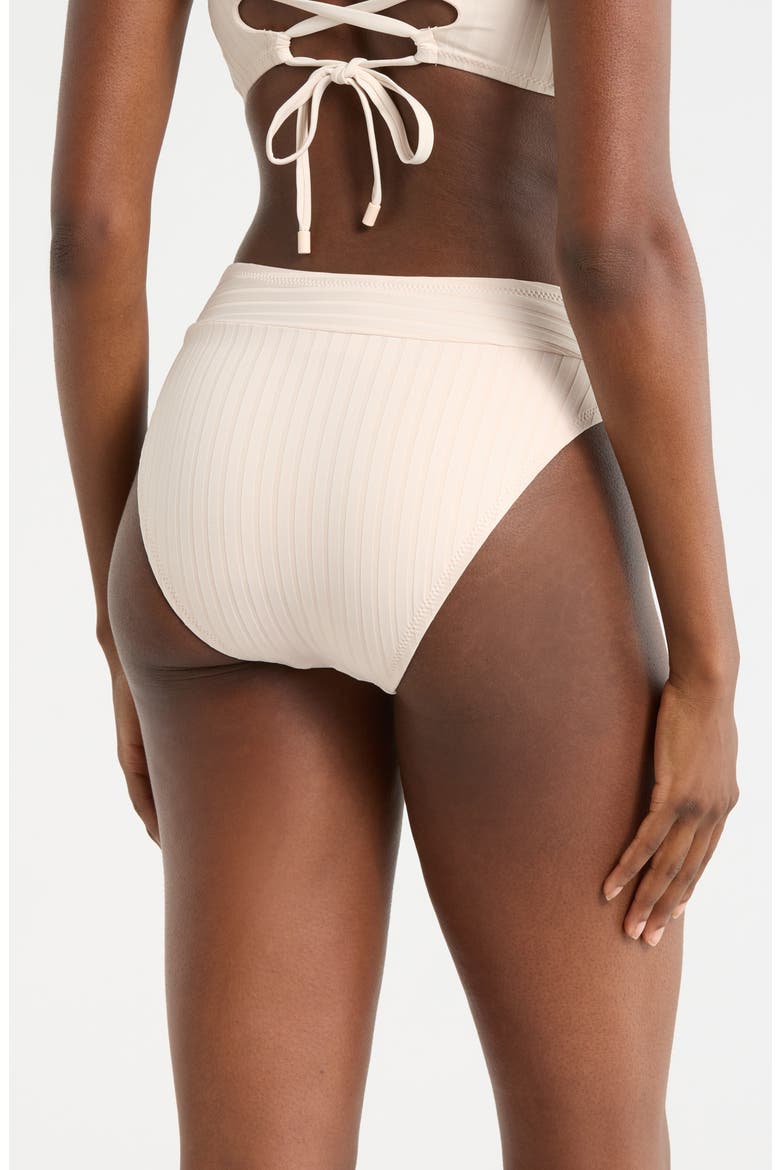 V-Front High Cut Bikini Bottoms, Alternate, color, WHITE SAND