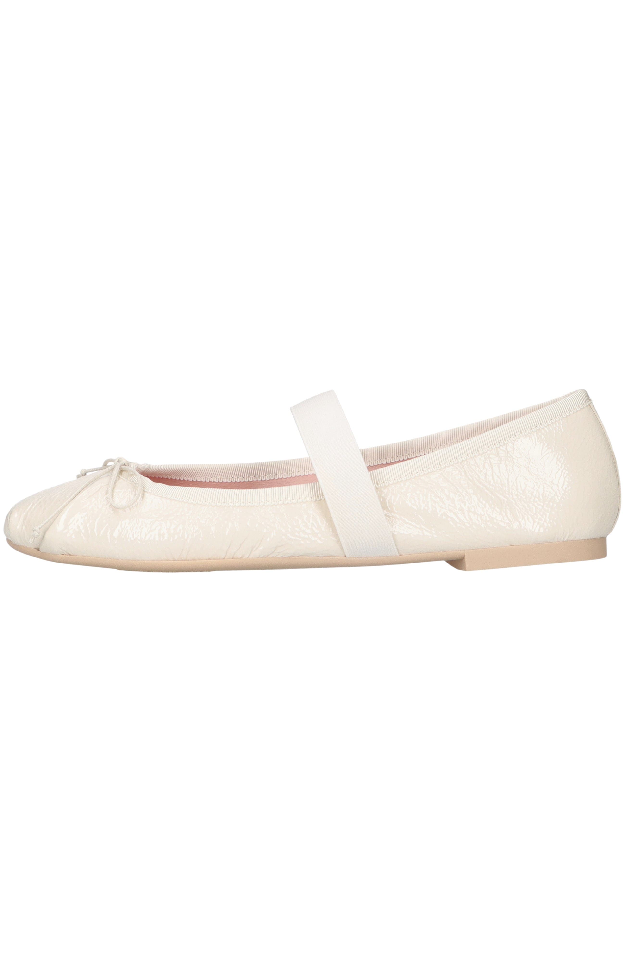 Pretty Ballerinas Round Toe Sacchetto Ballet Flat, Main, color, White