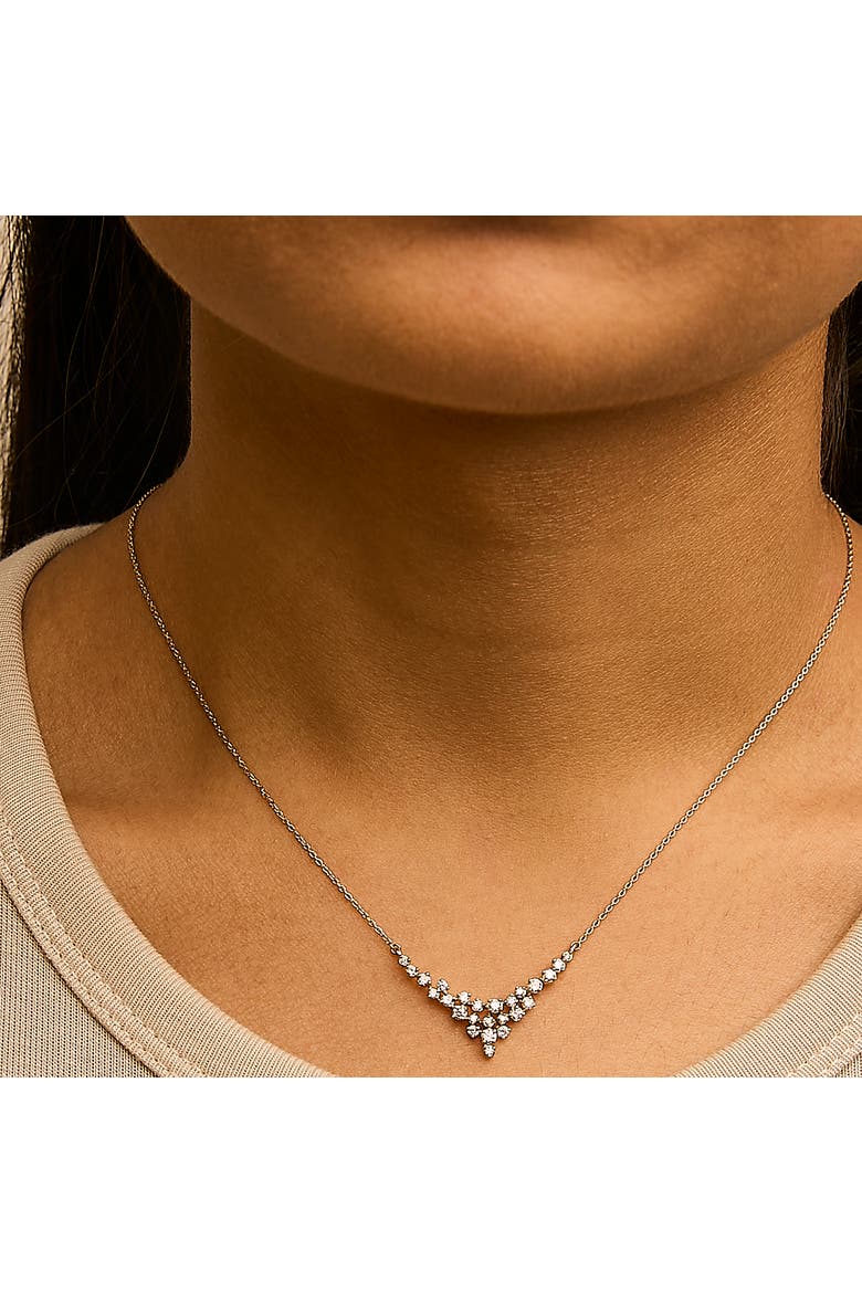 14K Yellow Gold 1/2 Cttw Diamond Scattered "V" Necklace, Alternate, color, Yellow