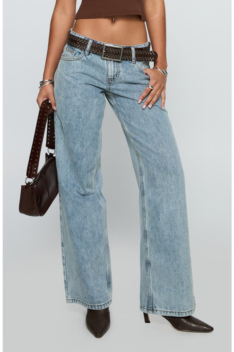 Ellanor Slouchy Low Rise Wide Leg Jeans, Main, color, BLUE