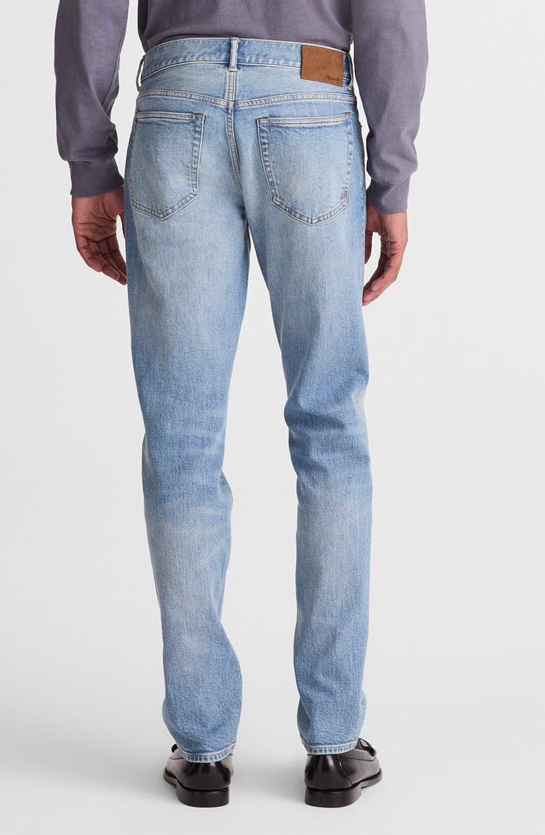 Madewell Athletic Slim Fit Jeans, Alternate, color, Kalis Wash