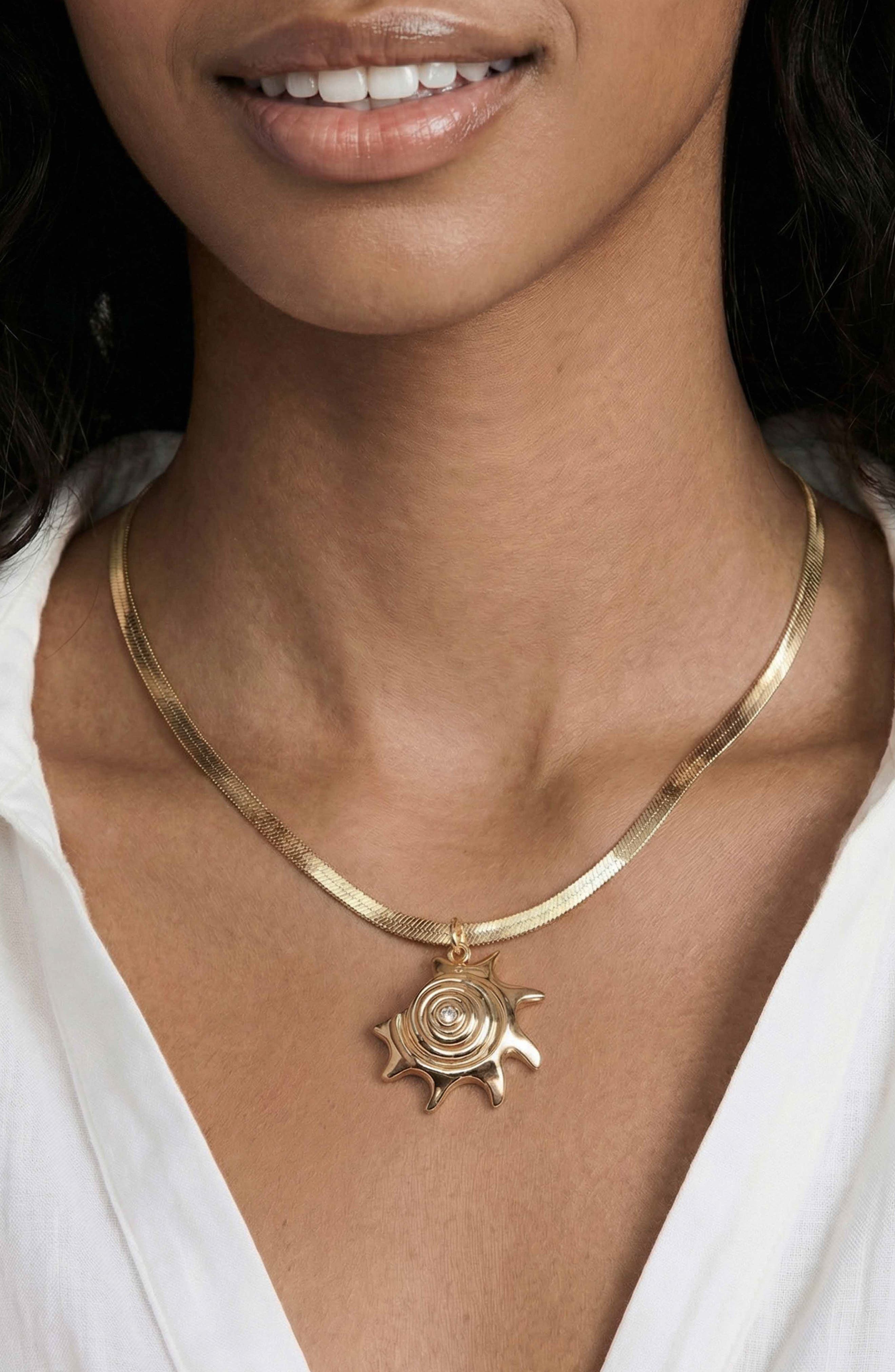 Ettika Mermaid Cove Conch Pendant Necklace (Women) | Nordstromrack