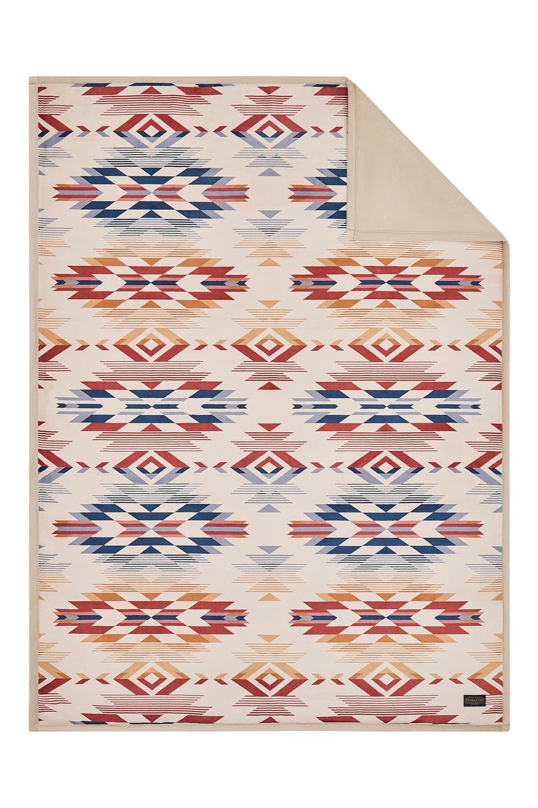 Wyeth Falls Plush Throw Blanket, Alternate, color, FOG