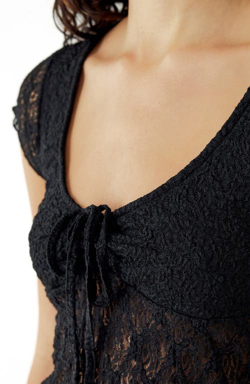 BDG URBAN OUTFITTERS BDG URBAN OUTFITTERS QUINN TIE FRONT LACE TOP