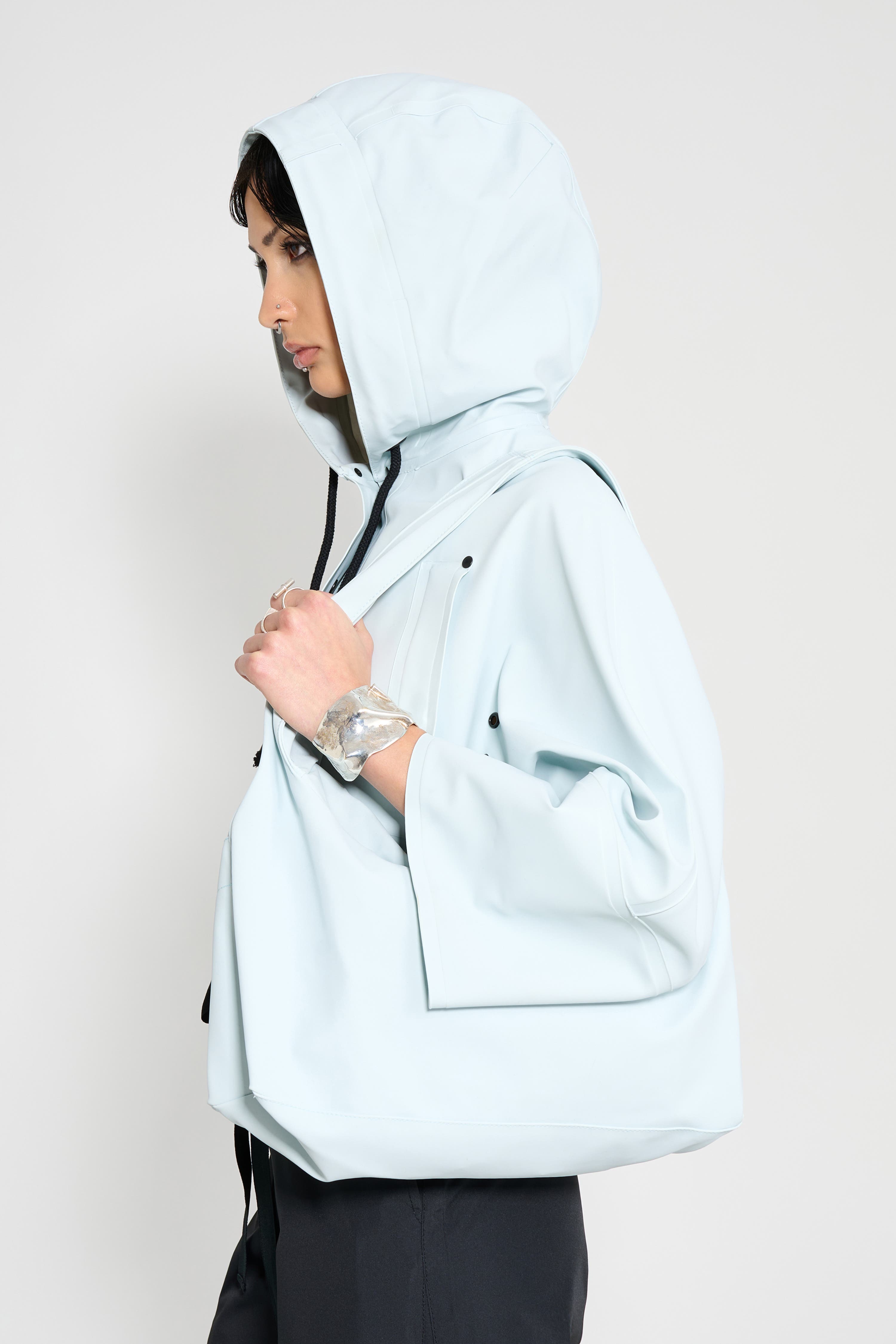 Ewa Bag Waterproof Shoulder Bag, Alternate, color, Frost Grey