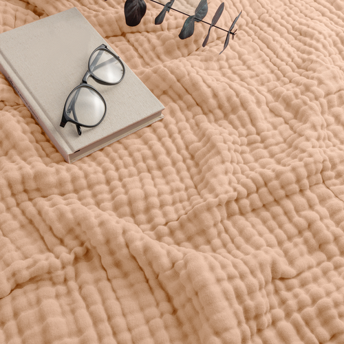 Comfy Cubs Adult Muslin Blanket In Neutral