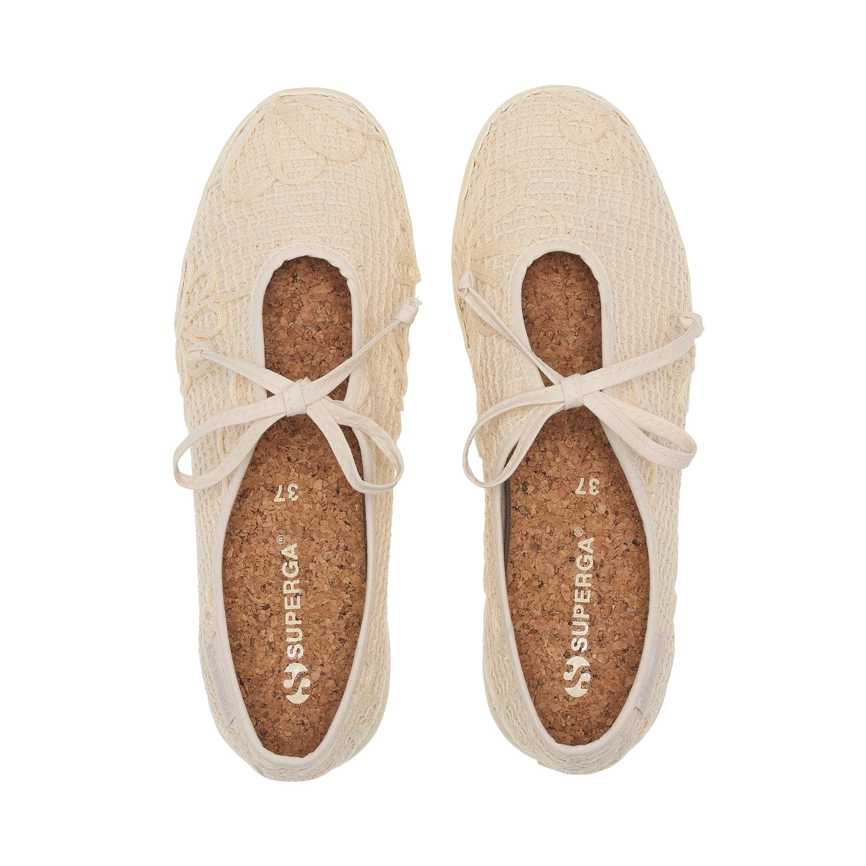Superga 2442 Ballerina Lace Net Flower Crochet Sneakers, Alternate, color, Beige Raw-Off White