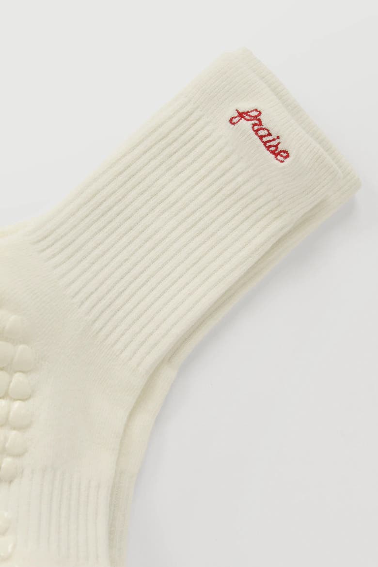 Vanille Script Grip Socks, Alternate, color, Vanille