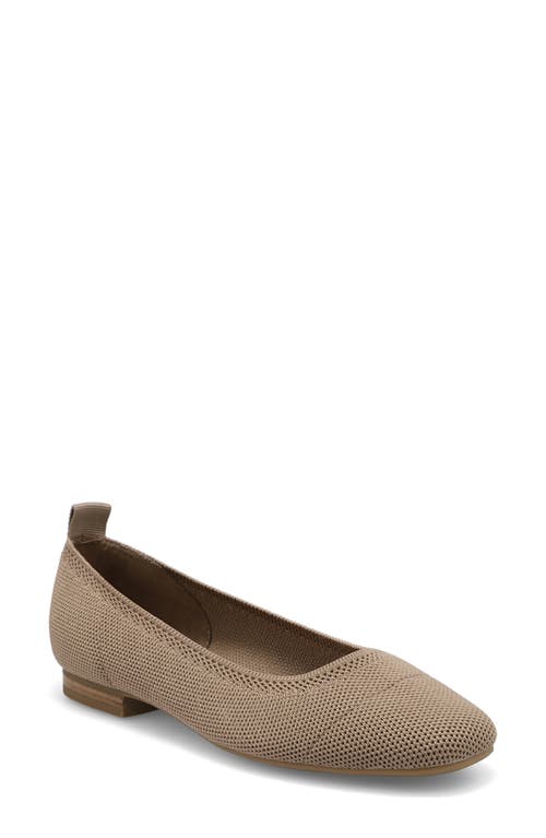 Mia Raisa Stretch Knit Flat In Sand