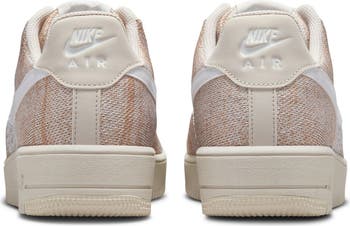 Air Force 1 Flyknit 2.0 Basketball Sneaker