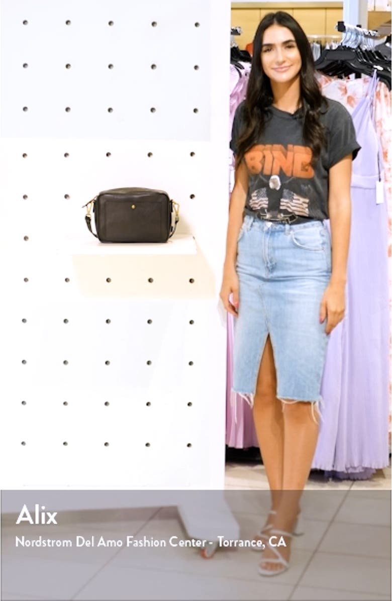 The Medium Transport Camera Bag, sales video thumbnail