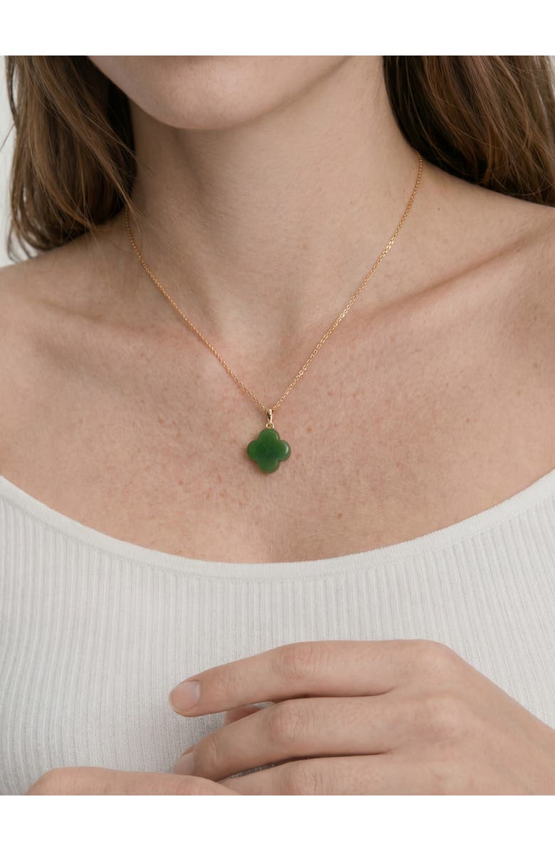 seree Clover Green Jade Pendant Necklace, Alternate, color, Green
