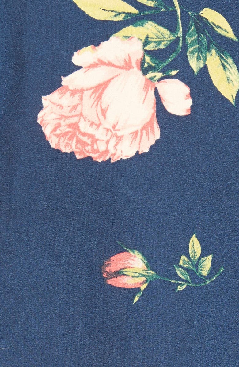 cupcakes and cashmere 'Huntington' Button Back Top, Alternate, color, 